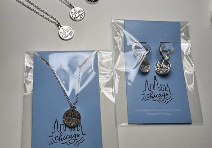 Chicago Skyline Earrings Gold
