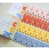 Interlocking Blocks Pocket Set